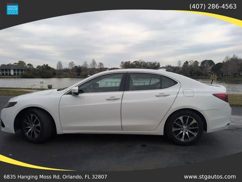 Used 2015 Acura TLX w/ Technology Package image 2