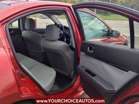 Used 2010 Mitsubishi Galant ES image 20