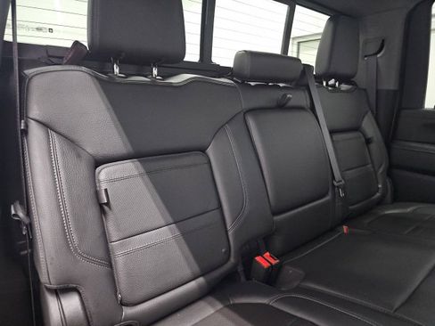 Used 2021 GMC Sierra 3500 Denali w/ Denali Ultimate Package image 16