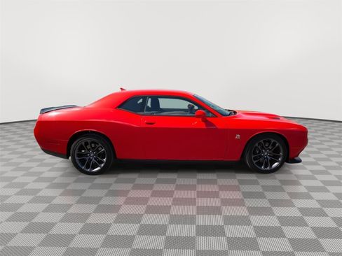 Used 2023 Dodge Challenger R/T Scat Pack RWD image 4