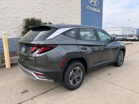 New 2026 Hyundai Tucson Blue SE AWD/4WD image 3