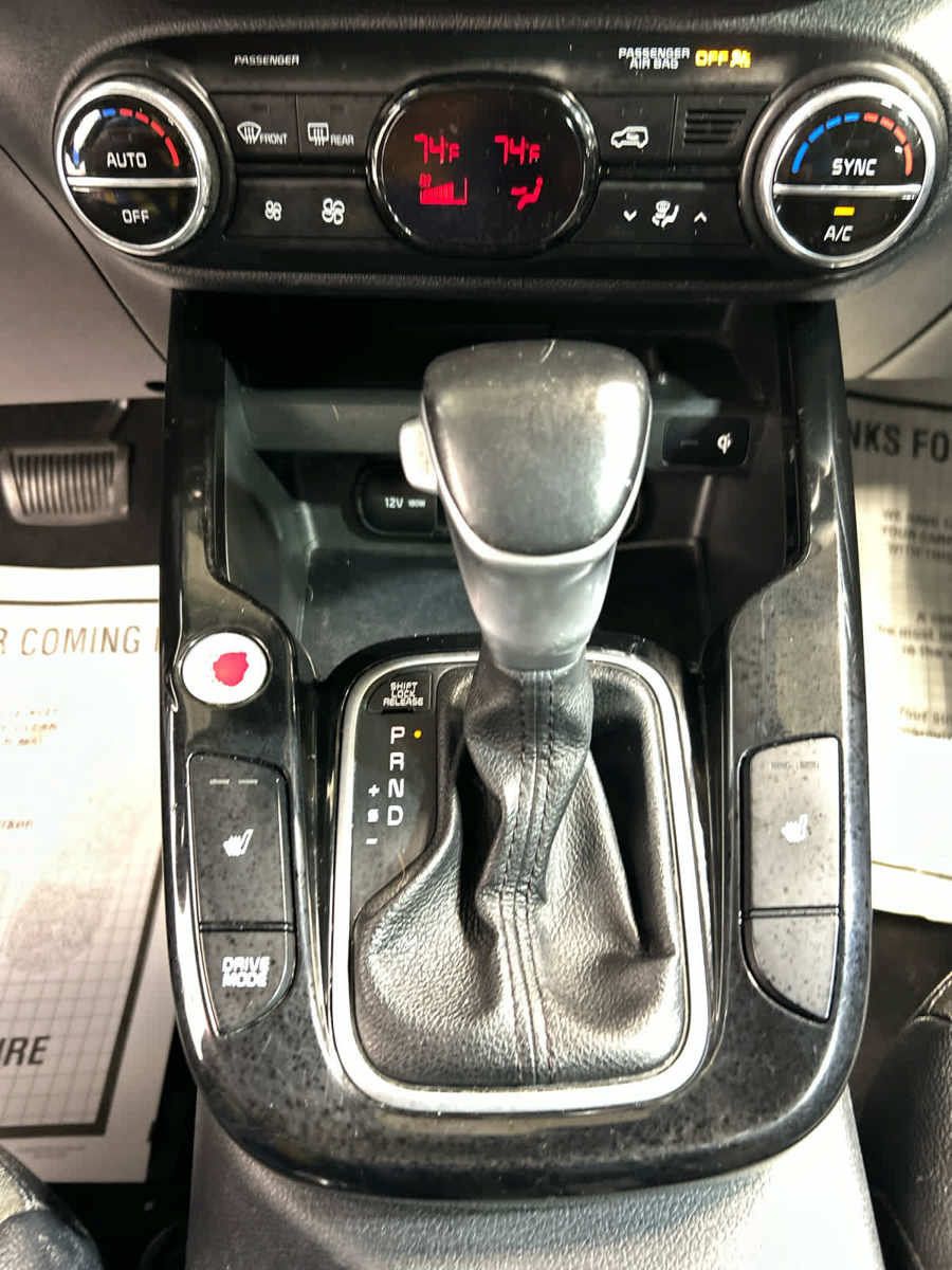 Used 2020 Kia Soul EX w/ Option Group 015 FWD image 7