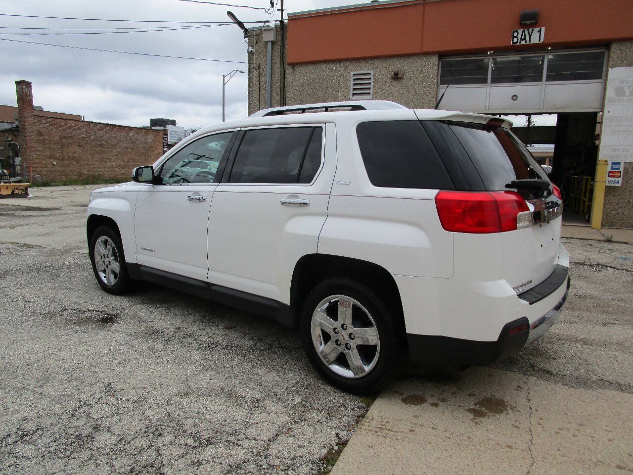 Used 2012 GMC Terrain SLT FWD image 4