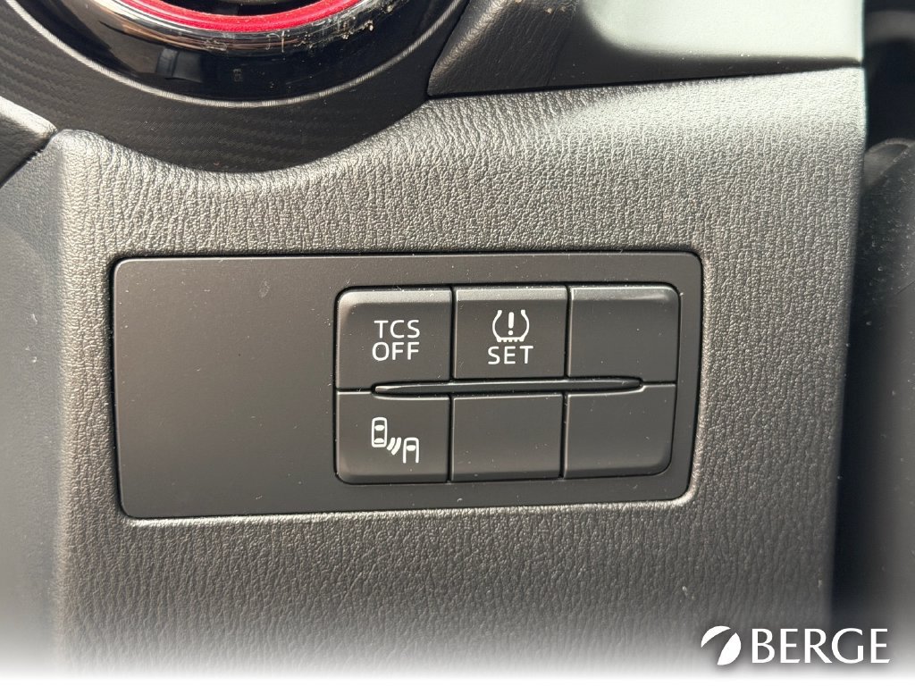Used 2017 MAZDA CX-3 Touring FWD image 19