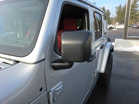 Used 2024 Jeep Wrangler Unlimited Rubicon 392 image 40