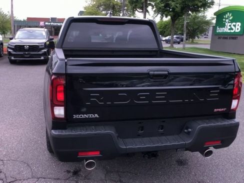 New 2025 Honda Ridgeline Sport image 8