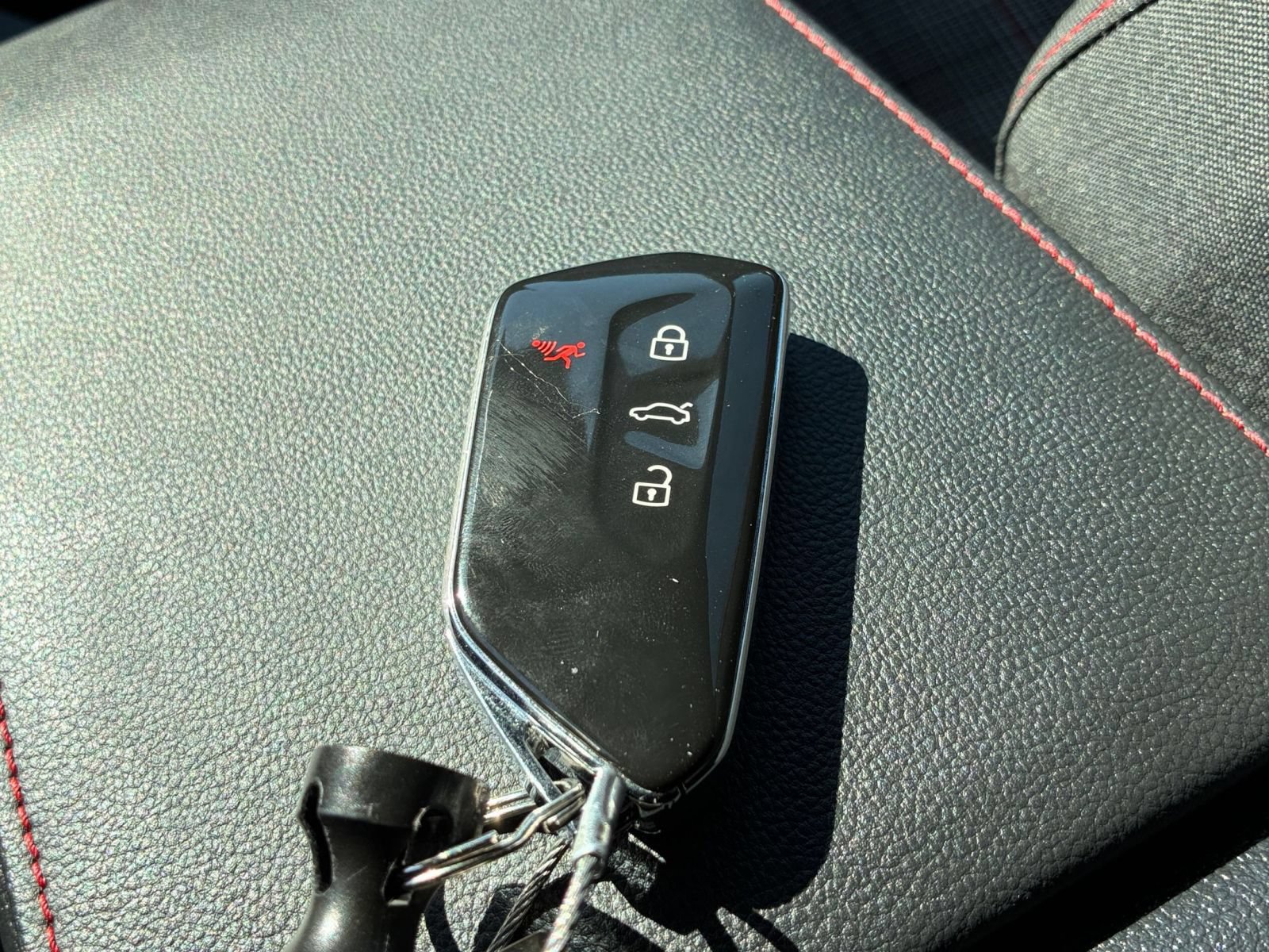 Used 2026 Volkswagen Golf S FWD image 19