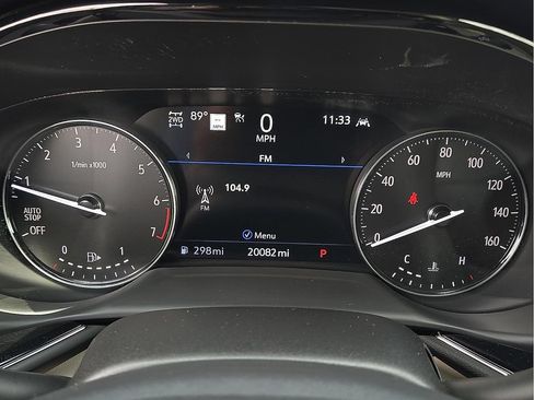Used 2023 Buick Envision Avenir AWD/4WD image 18