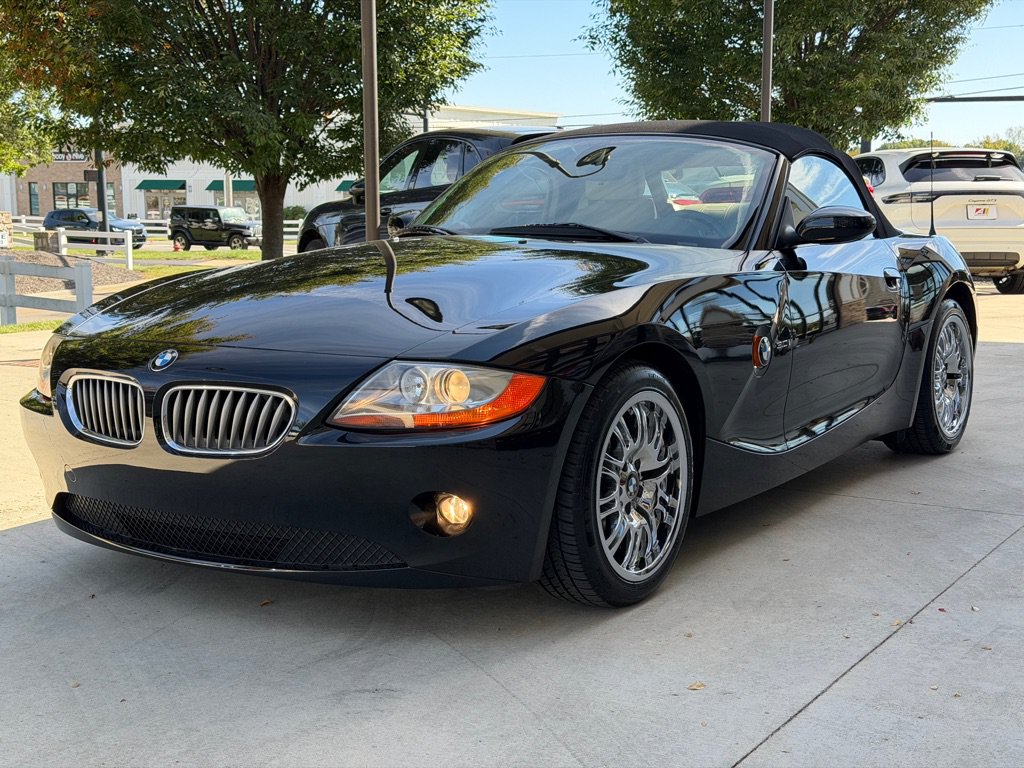 Used 2004 BMW Z4 3.0i RWD image 5