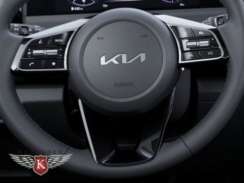 New 2025 Kia Seltos X-Line image 22