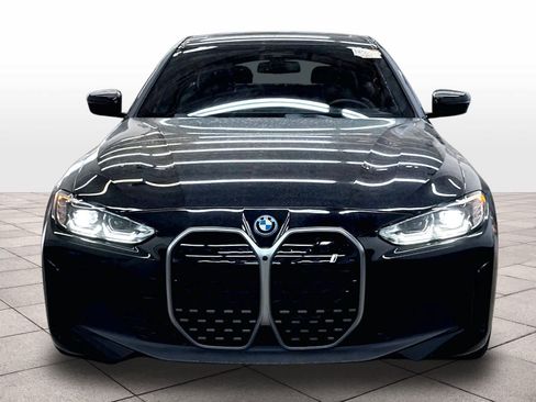 Used 2024 BMW i4 eDrive35 w/ Premium Package RWD image 3