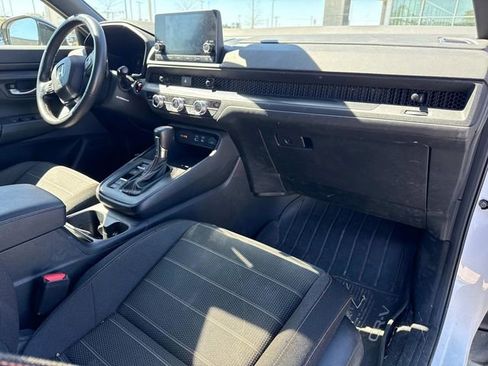 Used 2023 Honda CR-V Sport image 17