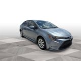 Used 2022 Toyota Corolla LE image 2