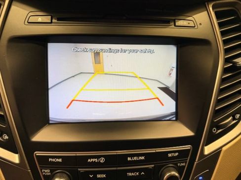 Used 2018 Hyundai Santa Fe Sport w/ 2.4L Value Package 02 FWD image 31