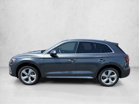 Used 2023 Audi Q5 2.0T Premium Plus w/ Premium Plus Package AWD/4WD image 8