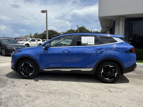 Used 2026 Kia Sportage EX w/ EX Panorama Roof Package FWD image 6