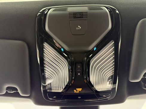 Used 2025 BMW i4 xDrive40i AWD/4WD image 25