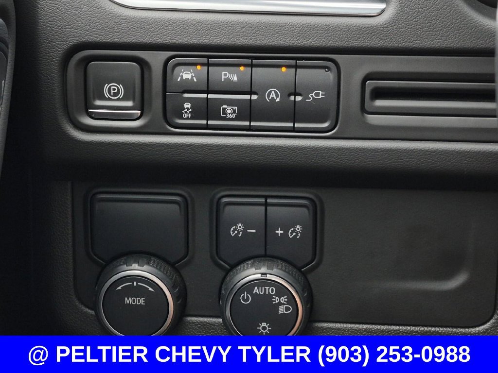 Used 2022 Chevrolet Tahoe RST w/ Luxury Package RWD image 31