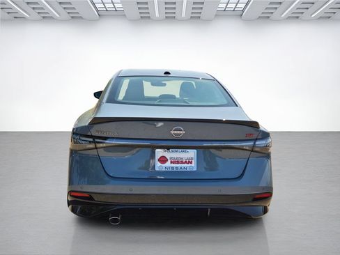 New 2026 Nissan Sentra SR w/ SR Premium Package FWD image 5