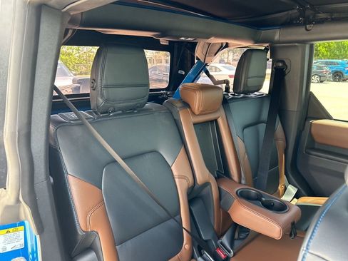Used 2024 Ford Bronco Outer Banks image 43