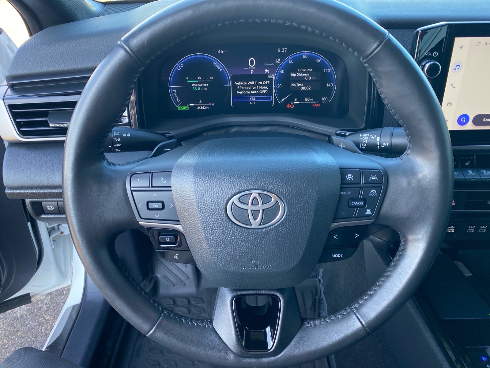 Used 2025 Toyota Camry XSE AWD/4WD image 11