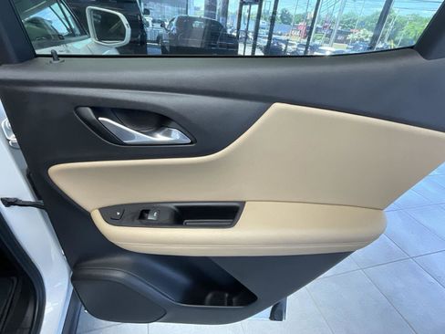 Used 2020 Chevrolet Blazer Premier w/ Driver Confidence II Package AWD/4WD image 15