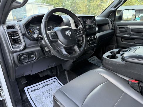 Used 2022 RAM 2500 Tradesman RWD image 11