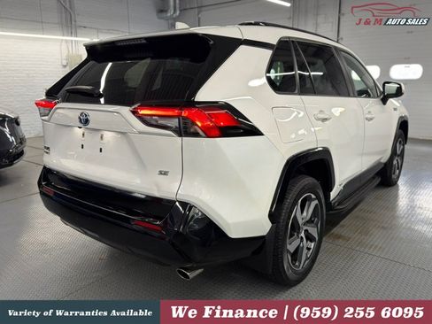 Used 2021 Toyota RAV4 SE AWD/4WD image 8
