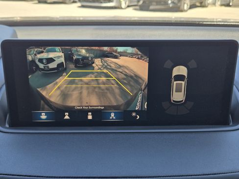 Certified 2023 Acura MDX FWD w/ Technology Package image 18