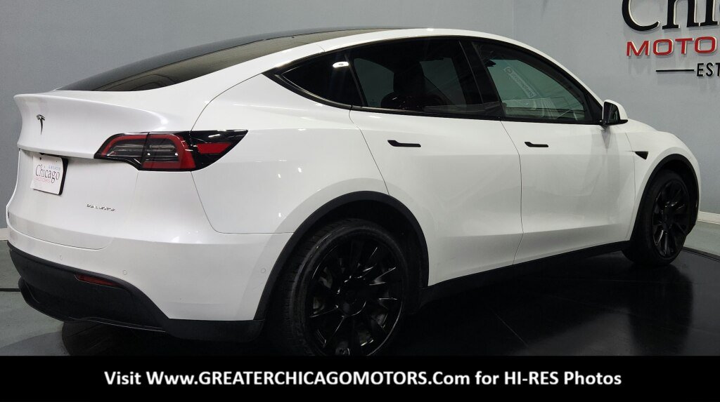 Used 2022 Tesla Model Y Long Range AWD/4WD image 13