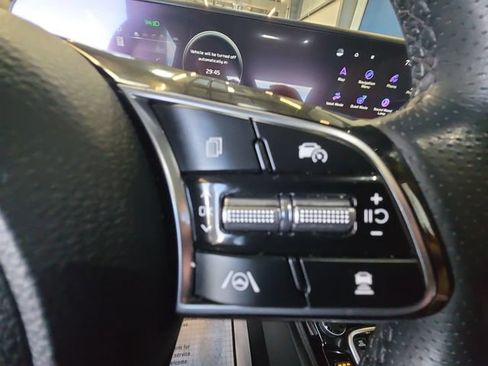 Used 2024 Kia Seltos SX w/ SX Sunroof Package AWD/4WD image 19