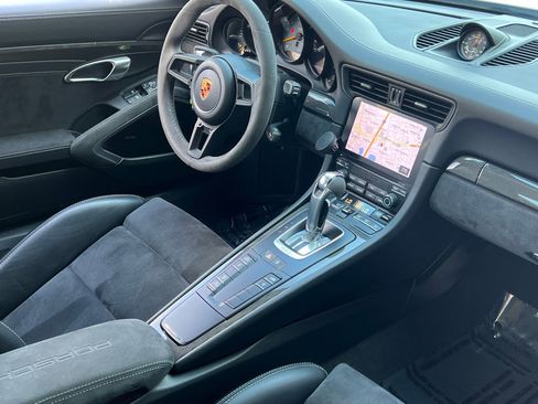 Used 2018 Porsche 911 GT3 RWD image 37