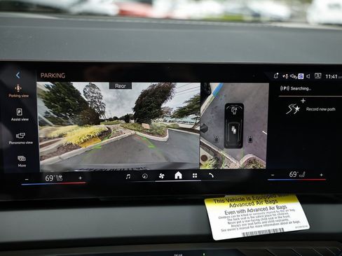 Used 2025 BMW X3 xDrive30i w/ Premium Package image 35