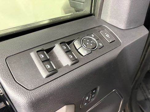 Certified 2022 Ford F450 Platinum w/ FX4 Off-Road Package AWD/4WD image 12