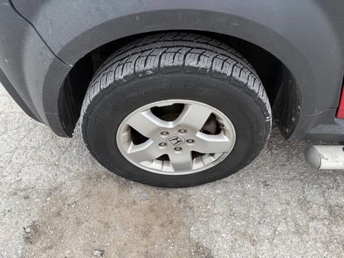 Used 2005 Honda Element EX image 9