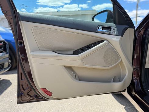 Used 2011 Kia Optima EX w/ Premium Pkg FWD image 13
