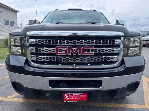 Used 2011 GMC Sierra 2500 SLE w/ Snow Plow Prep Package AWD/4WD image 3