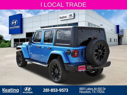 Used 2021 Jeep Wrangler Unlimited Sahara w/ Cold Weather Group image 5