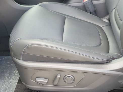 New 2026 Hyundai Tucson Limited AWD/4WD image 16
