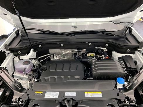 New 2026 Volkswagen Atlas Cross Sport SEL Premium R-Line AWD/4WD image 13