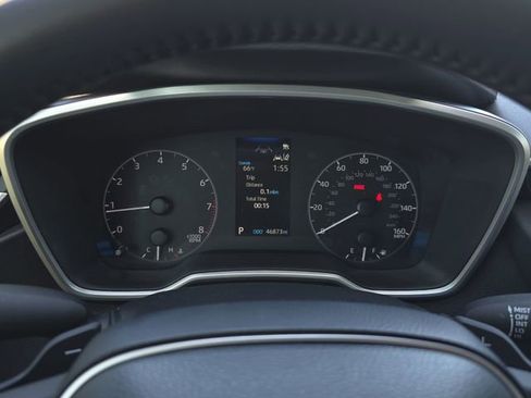 Used 2025 Toyota Corolla SE image 18