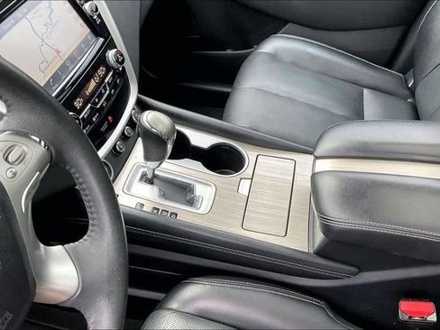 Used 2017 Nissan Murano Platinum w/ Platinum Technology Package image 13