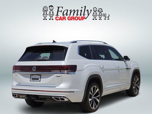 Used 2026 Volkswagen Atlas SEL Premium R-Line AWD/4WD image 4