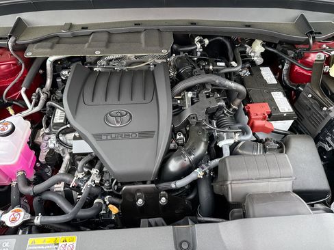 Certified 2026 Toyota Grand Highlander Platinum image 18