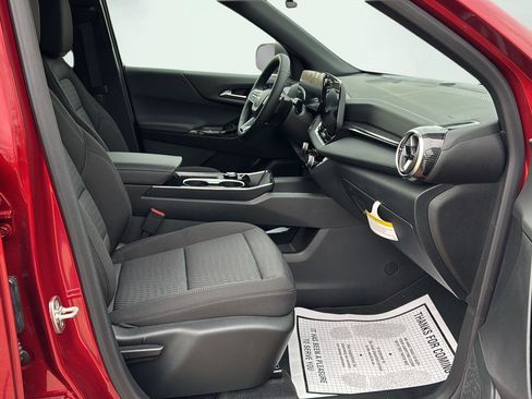 New 2026 Chevrolet Equinox LT w/ Safety and Technology Package image 26