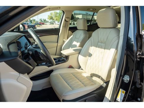 Used 2023 Buick Envision Avenir FWD image 12