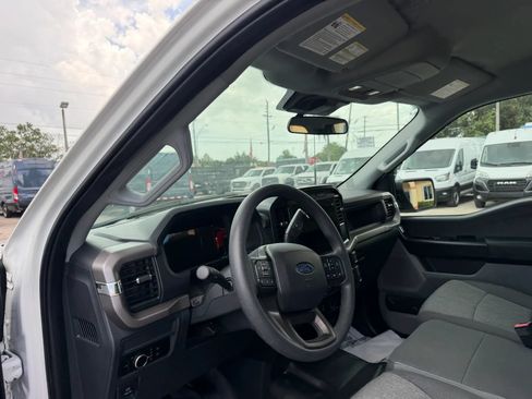 Used 2024 Ford F150 XL w/ Tow/Haul Package RWD image 11