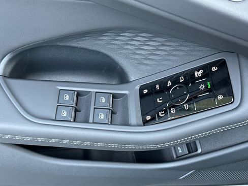 New 2026 Audi A6 Premium Plus AWD/4WD image 13