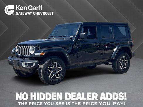 Used 2025 Jeep Wrangler Unlimited Sahara AWD/4WD image 1