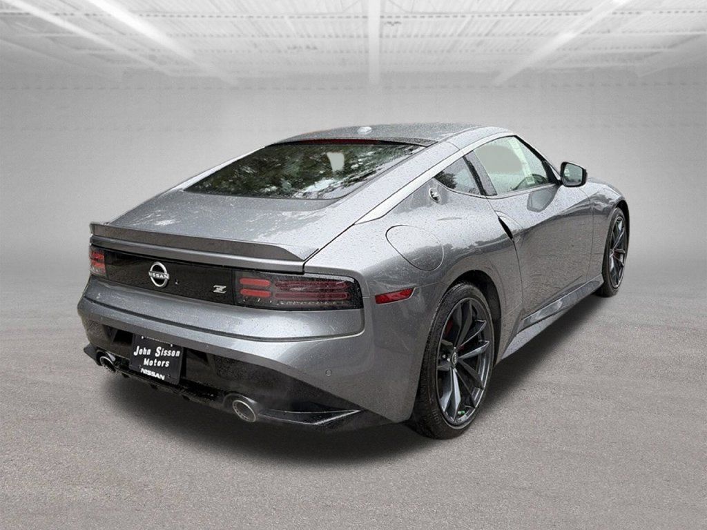 Used 2025 Nissan Z Performance w/ Floor Mat Package RWD image 5